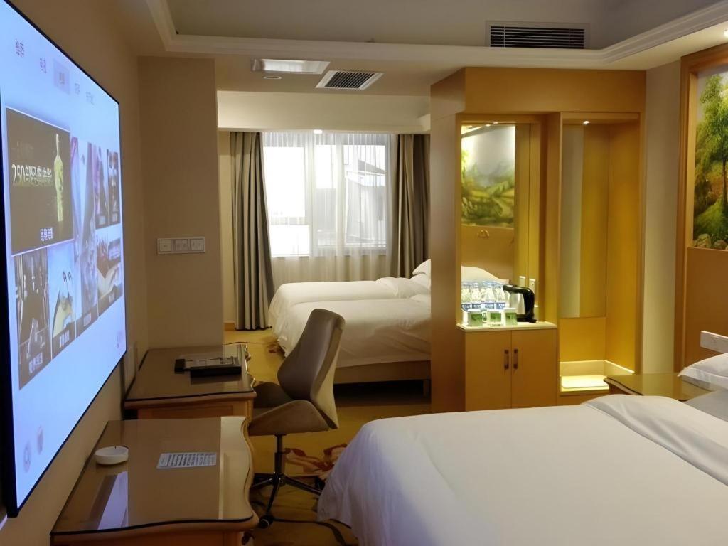 Greentree Inn Shenzhen Dongmen Business Hotel Bagian luar foto