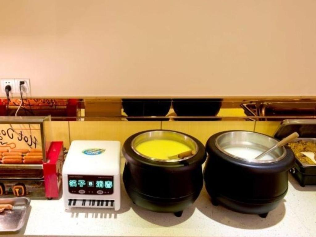 Greentree Inn Shenzhen Dongmen Business Hotel Bagian luar foto